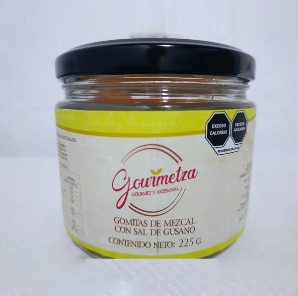 Gomitas de mezcal con sal de gusano